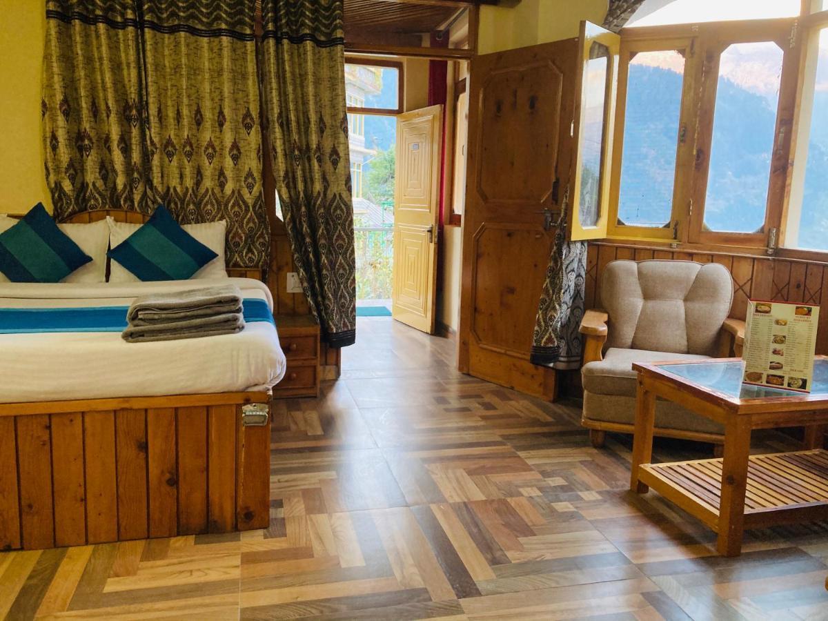 Woods Villa- A Luxury Mountains View Cottages Manāli Buitenkant foto