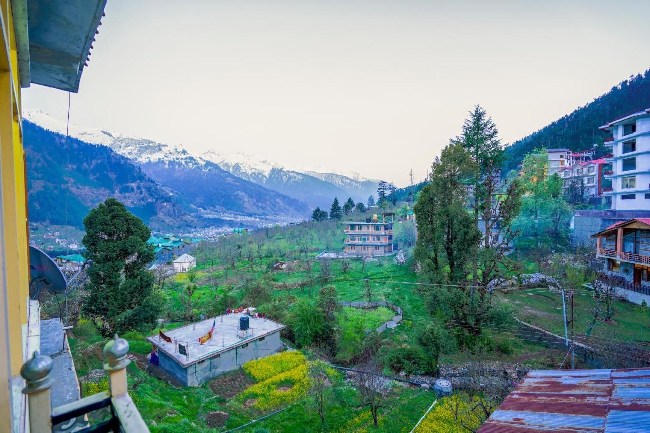 Woods Villa- A Luxury Mountains View Cottages Manāli Buitenkant foto