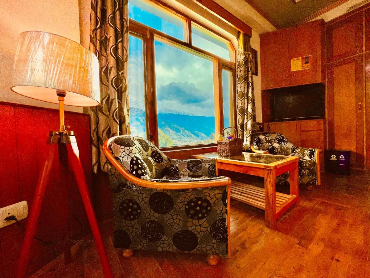 Woods Villa- A Luxury Mountains View Cottages Manāli Buitenkant foto