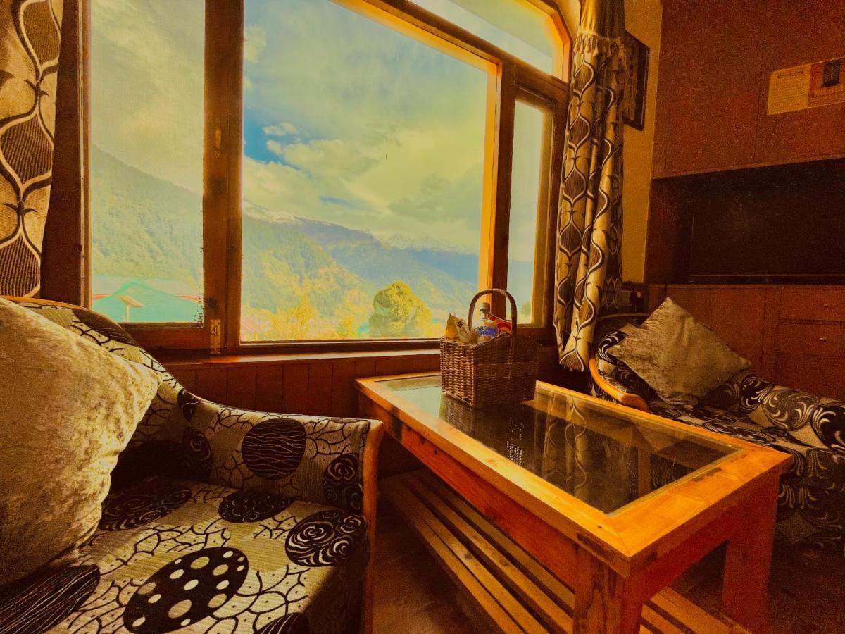 Woods Villa- A Luxury Mountains View Cottages Manāli Buitenkant foto