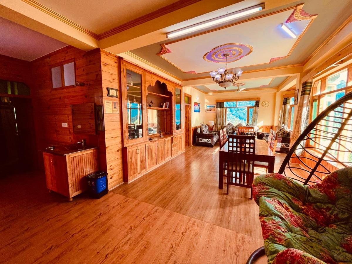 Woods Villa- A Luxury Mountains View Cottages Manāli Buitenkant foto