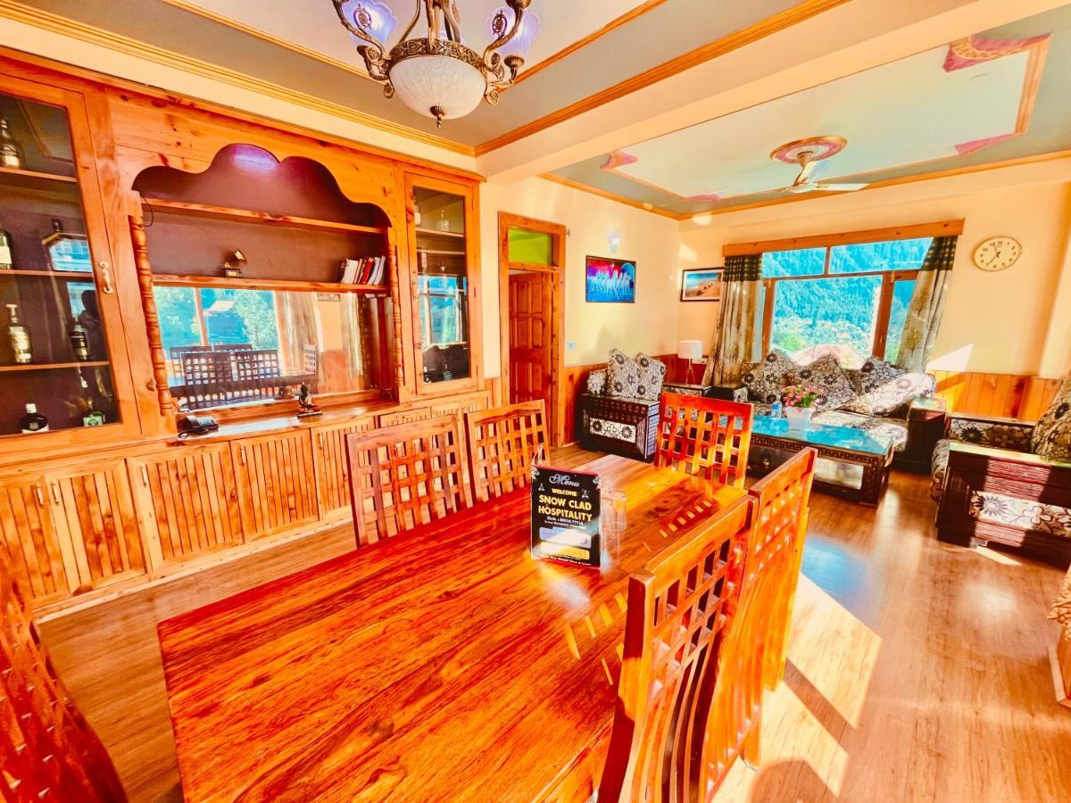 Woods Villa- A Luxury Mountains View Cottages Manāli Buitenkant foto